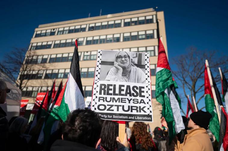 Several hundred demonstrators gather outside U.S. District Court in Burlington, Vt., on Monday, April 14, 2025, to demand the release of Rumeysa Ozturk. Ozturk, a graduate student at Tufts University from Turkey, was detained after co-authoring an op-ed on the Israel-Hamas war. (VtDigger - Glenn Russell)